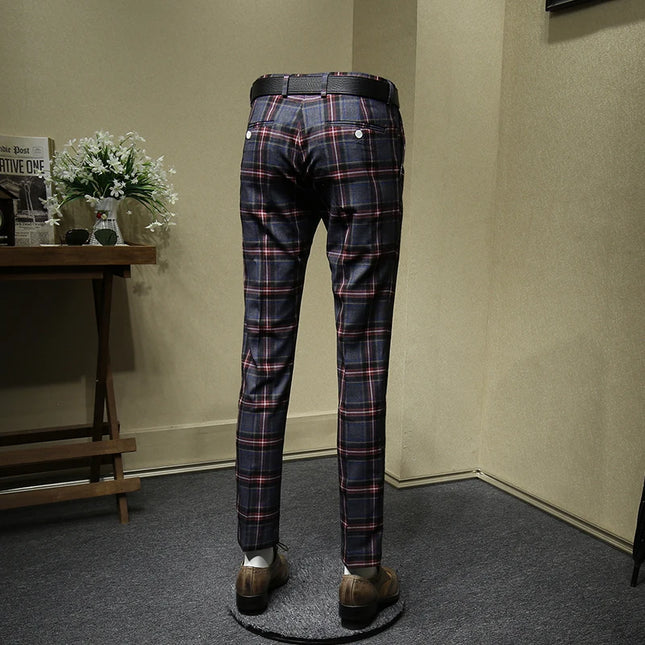 Pantalones de hombre retro slim de negocios estilo inglés streetwear a cuadros rojos para hombre, ropa de hombre joven otoño primavera 30 36
