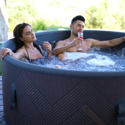 MSPA | MONO | Verto Series | Rigid Hot Tub & Spa | Upto 6 Person