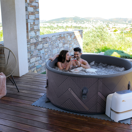 MSPA | MONO | Verto Series | Rigid Hot Tub & Spa | Upto 6 Person