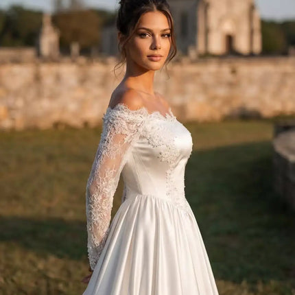Customized Luxury  Long Sleeve A Line Wedding Dress For Girls Sleeveless Appliques Lace Bridal Gown Corset Vestido de novia