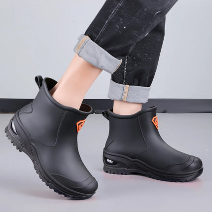 Wear resistant thick soled water boots, military green river tracing men's short boots, rain boots, waterproof men's water shoes
