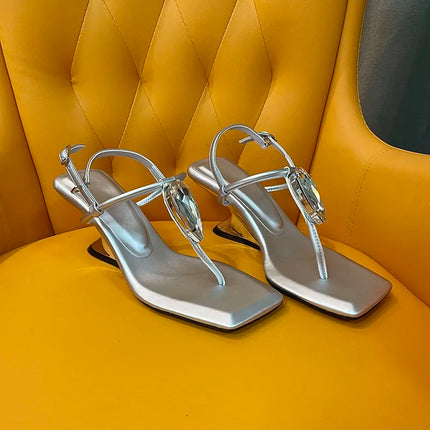 2026 New French Retro Wedge Toe-Loop Sandals for Women, Summer, Pair with Dresses, Fairy Vacation Beach Roman Shoes