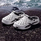 WHITE / 48-49