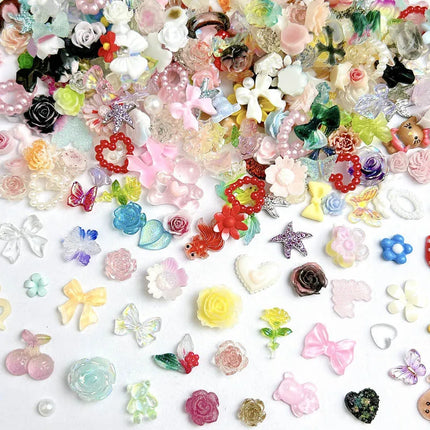 100Pcs/Bag Cute Bow Flower Star Heart Nail Charms Randomly Mixed Sweet Hollow Pearl Heart Nail Art Decorations Accessories