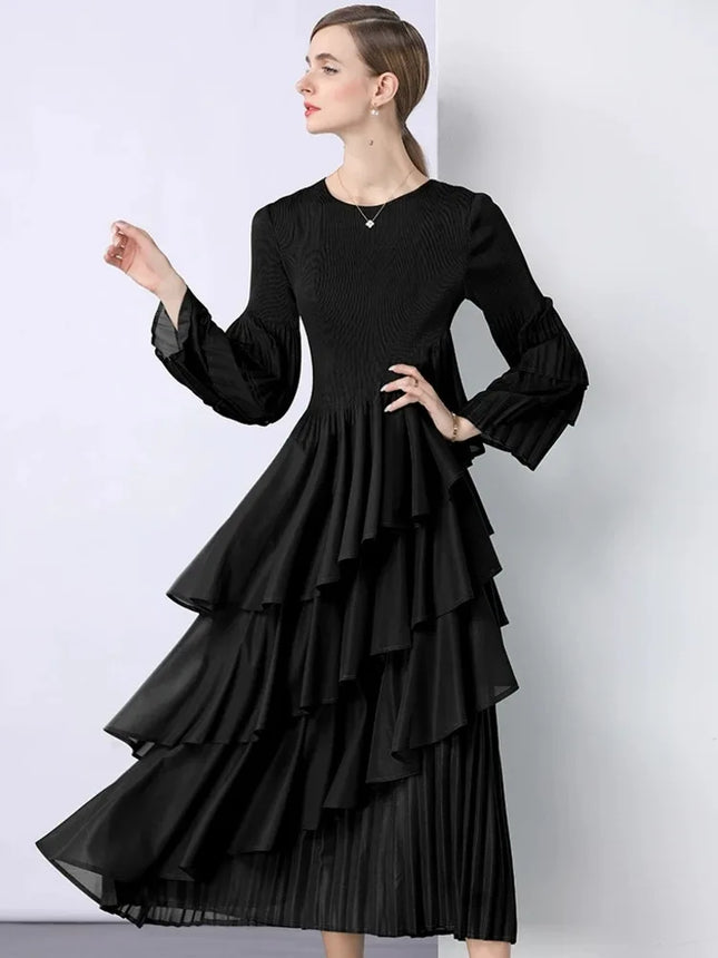 XFPV Eleganter Modestil Damen Wunderschönes Kleid Langarm Rundhals Plissiert Asymmetrische Kleider Für Herbst 2025 Neu 22D2441