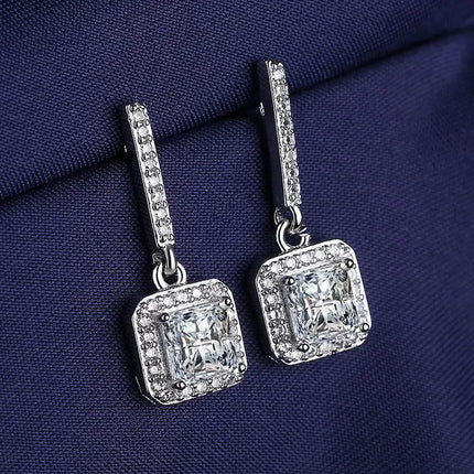 High-quality 925 Sterling Silver Crystal Fashion Circle Hoop Earrings for Woman Wedding Party Gift Street Versatile Jewelry