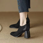 Black / 37