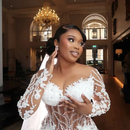 Luxury White Mermaid Wedding Dress Lace Decal Beads Sexy V-neck Bride Dress African Women Transparent Sleeves Banquet Dress