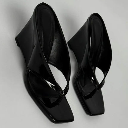 Black Square-toe Wedge Flip-flops 2026 New Niche Lightweight High Heels for Women