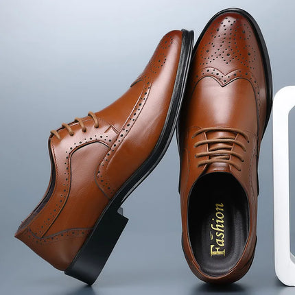 Luxury Men's Formal Shoes Fashion Handcrafted Leather Shoe Classic Carving Brogue Shoe Lace Up Oxford Shoes Business Dress Shoes