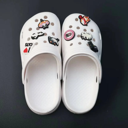Woman Slippers With Halloween Charms Sandals Women Flip Flops Designer Shoes White Black Clogs Beach Comfortable Platform Mules