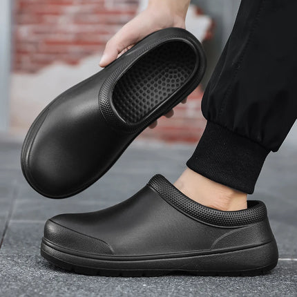 Men's Work Shos Water-proof Anti Slip Oil Resistant Chef Shoes Ultra Light EVA Clogs Women Soft Sole Garden Shoes Kitchen Hotel