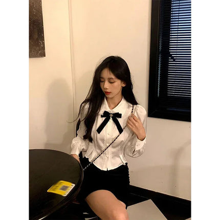 Sweet White Bow Shirts Wome Preppy Kawaii Lace Patchwork Blouses Female Lolita Peter Pan Collar Long Sleeve Crop Tops Mujer Y2k