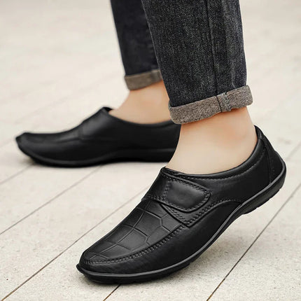 Men's  Casual Loafers Men Anti-Slip Comfortable Slip-On Comfortable EVA Shoes Sneakers Men Slippers