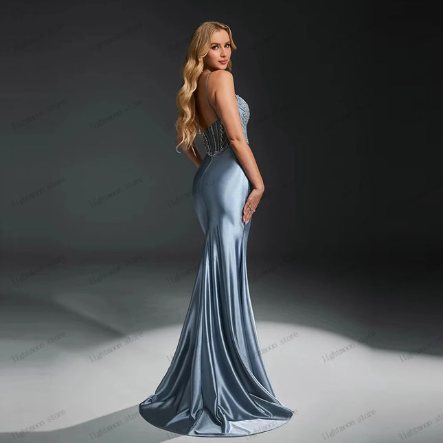 Klassische Abendkleider Vintage Satin Ballkleid Perlen Applikationen Sexy Trägerlos Rückenausschnitt Robe Vestidos De Gala Maßgeschneidert 2026