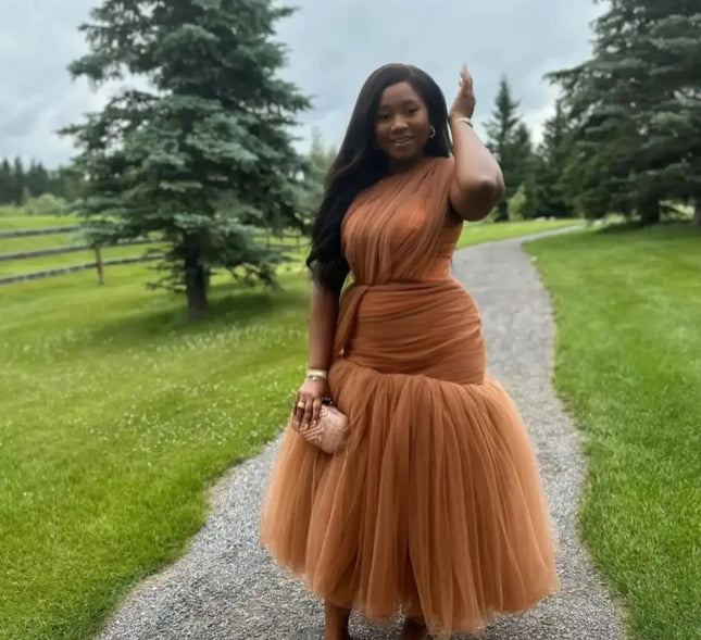 Tüll Aso Ebi Partykleider für schwarze Mädchen für Hochzeiten, Brautjungfernkleider, maßgeschneiderte, extra bauschige Ballkleider für Damen