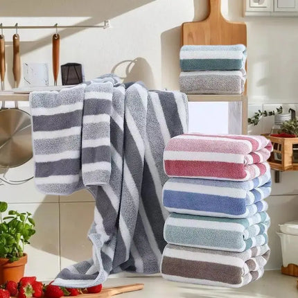 Coral Fleece Towels Thick Bath Towel Strong Water Absorption And Quick Drying Non Shedding Durable Suitable For Families Beaches