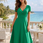 M / green