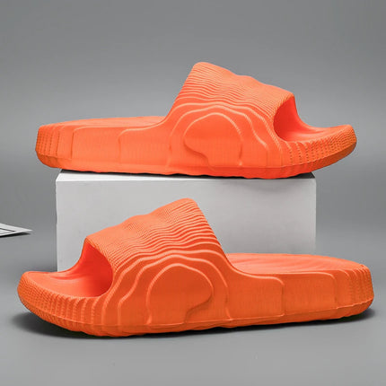 Man Fashion Sandals Solid Beach Slippers Summer Non Slip Sandals Soft Unisex Slides Women Luxury Outdoor Ultralight Shoes