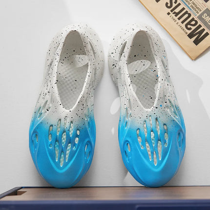 Summer New Couple Hole Shoes Beach Sandals Plus Size Korean Fashion Versatile Casual Men's Slippers Platform Sandals