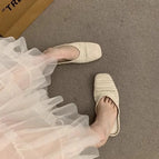 Creamy-white / 40