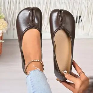 Fashion Soft Leather Split Toe Women Tabi Ballet Flats Spring Autumn Comfortable Walking Lazy Loafers Casual Girls Dance Shoes