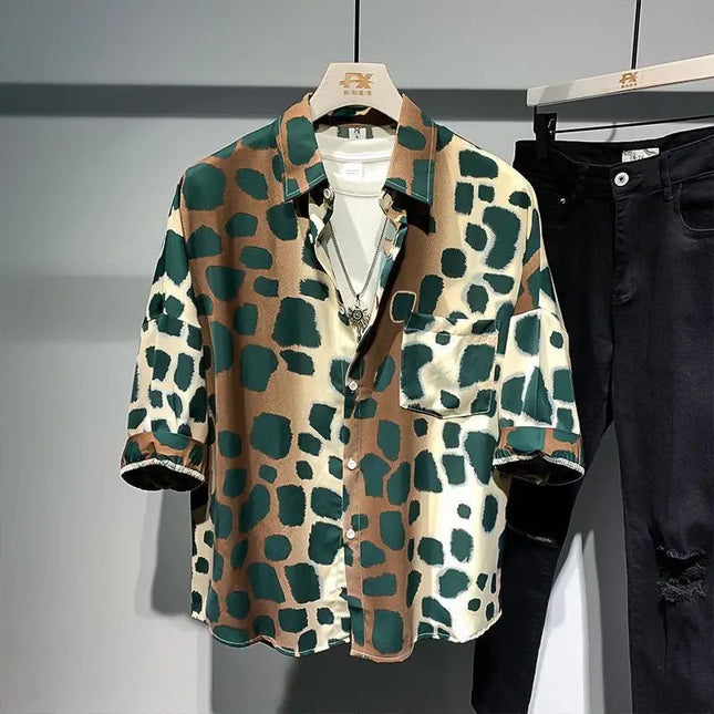 Camisa de hombre de moda con estampado de leopardo vintage estilo urbano Y2K, elegante, con botones, de verano, casual, con bolsillo en la solapa, de manga corta, talla grande