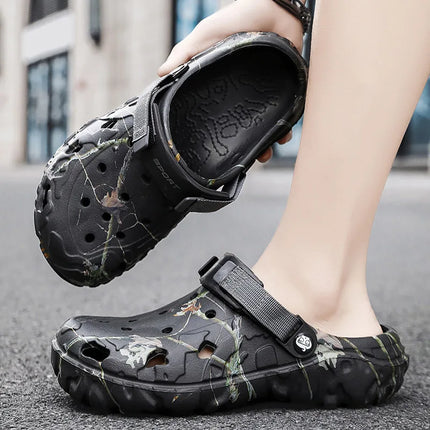 Summer Men's Clogs Sandals Man Home Garden Shoes Comfortable Men Slippers Non-Slip Soft Bottom Flip Flop Sandals Big Size 46 47