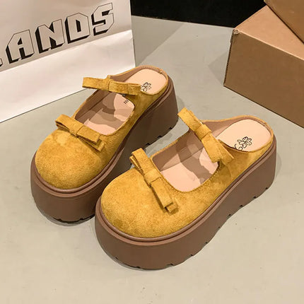Women's platform slippers with bow and closed toe, perfect for spring and summer 2025, versatile for petite women.