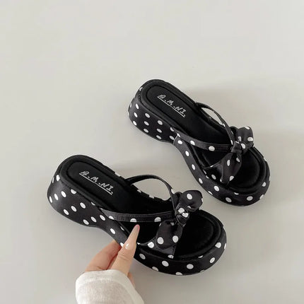 2026 New Summer Women Polka Dot Slippers Open Toe Platform Thick Sole Shoes Casual Ladies Outdoor Beach Vacation Dress Slides