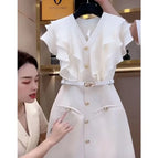 white / M