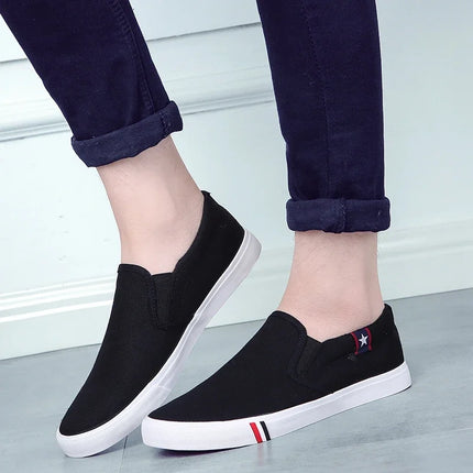 Men Casual Shoes Slip on Canvas Loafers Comfortable Walking Flats for Man Dude Non Slip Soft Moccasins Sneakers Summer