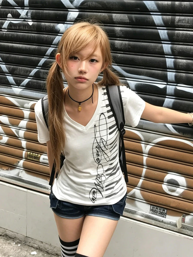 Tonngirls Y2k Ästhetik T-Shirt Damen V-Ausschnitt bedruckte Grafik-Oberteile Japanische 2000er Vintage T-Shirts E-Girls Amerikanische Retro T-Shirts
