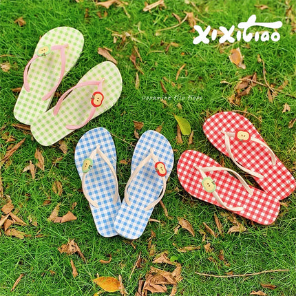 XIXITIAO Cute Flat Flip-Flops For Summer Beach Vacations Women's Color-Blocked Plaid Red Apple Flip-Flops Home Bathroom Slippers
