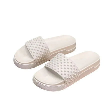 Men Metal Rivets Decoration Slippers Platform Sandals Outdoor Slipper Ladies Flip Flops Garden Shoe Fashion Slipper High Quality