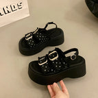 black / 35