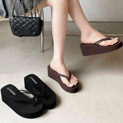Summer Fashion Thick Bottom Beach Flip-Flops Women Clip Toe Vacation Platform Slippers Woman 2026 Sexy Starp High Heels Slippers