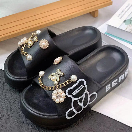 New Thick-Soled Slippers for Women, Made of Eva Material, Ultra-Light, Soft and Comfortable, Slip-On Slippers for Outdoor Wear, Cute Golden Bear Set, Beach Sandals