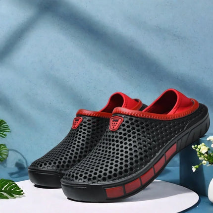 Men's lightweight casual slip-on sandals, non-slip indoor and outdoor beach clogs, simple solid color slip-on shoes