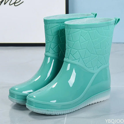 Four Seasons Jelly Anti Slip Thick Fashion New Waterproof Shoes for Women Wear Wear Wear Resistant Short Tube Rain Boots 2026