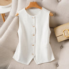 White / M