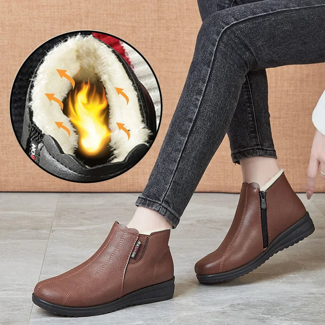Hot Selling Soft Leather Women Shoe Winter Soft Soled Midd-leaged Elderly Ankle Boot Mom Cotton Plush Women Boot Leather Shoes