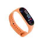 Color orange