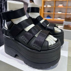black / 39
