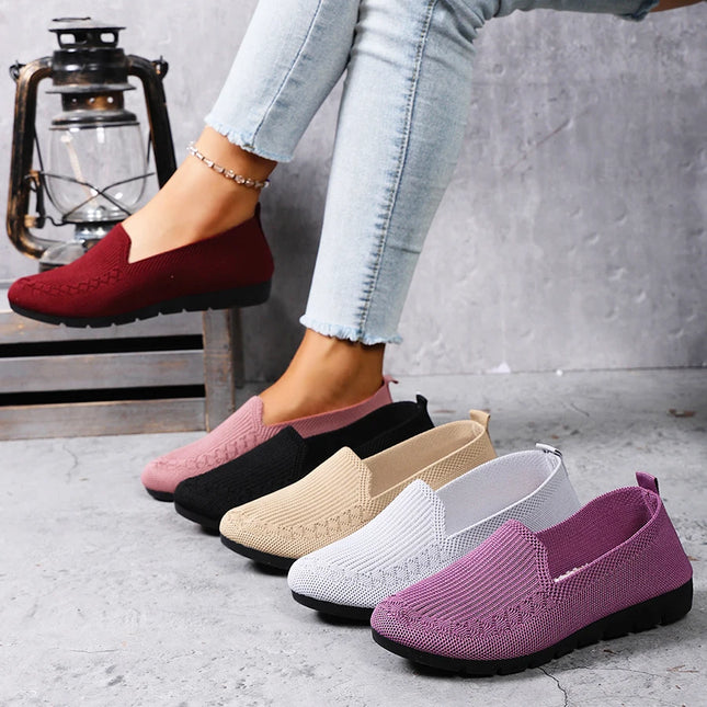 Women's knit loafers in burgundy, pink, black, beige, white and purple