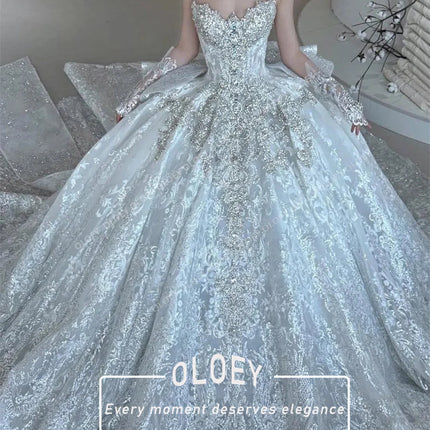 OLOEY Luxury Princess Wedding Dress Lace Crystals Sweetheart Neck Bridal Gown With Sleeves Women's Quinceanera Dress Customized