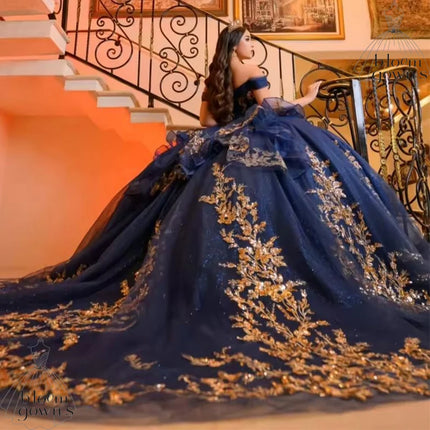 Off Shoulder Beads Gold Applique Lace Tull Corset Sweet 16 Dress Ball Gown Vestidos Navy Blue Shiny Princess Quinceanera Dresses