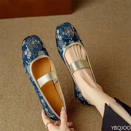 Luxury Embroidered Low Heels Square Head Flats Women Elegant minimalist shoes Fashionable versatile Summer new  soft-soled shoes