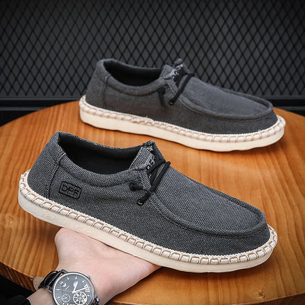New Men Plus Size Casual Denim Canvas Shoes Flat Vulcanize Shoes Fashion British Designer Breathable Light Men Sneakers Loafers