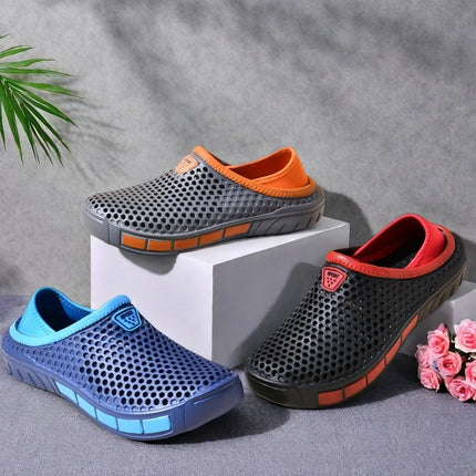 Men's lightweight casual slip-on sandals, non-slip indoor and outdoor beach clogs, simple solid color slip-on shoes